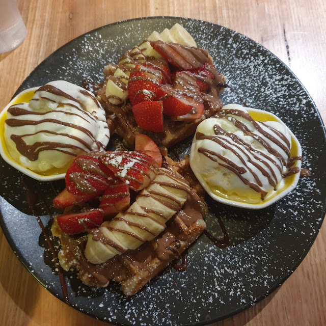 Frutti Waffle