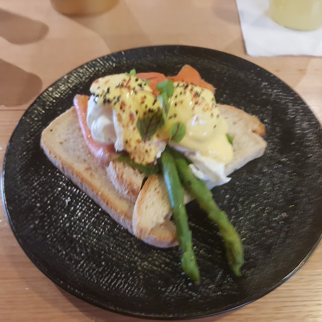 Egg Benny