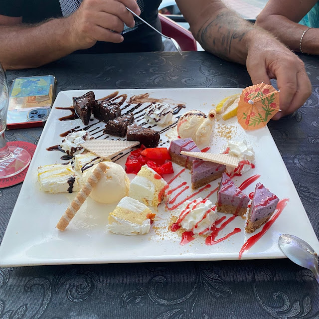 Royal Desert to Share