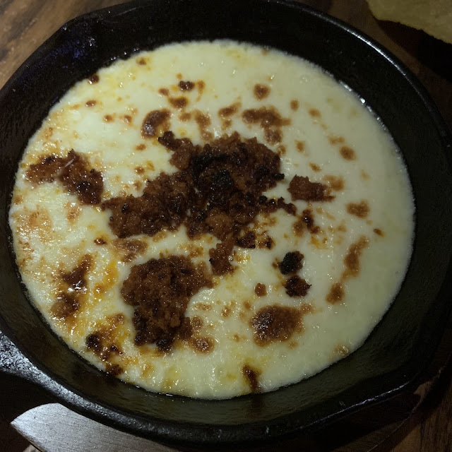 Queso Flameado