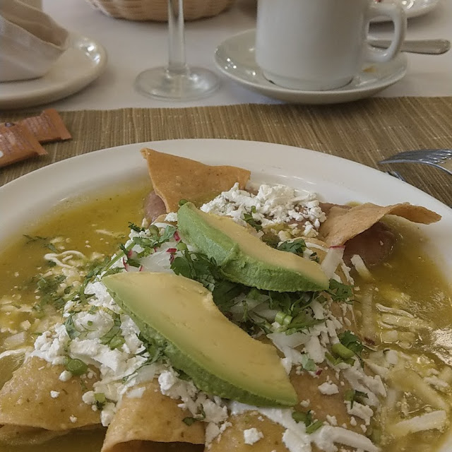 Chilaquiles Que Dan Cuando Hay Rueda de Prensa Con Desayuno Austero Incluido