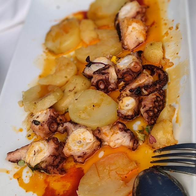 Pulpo A la Brasa