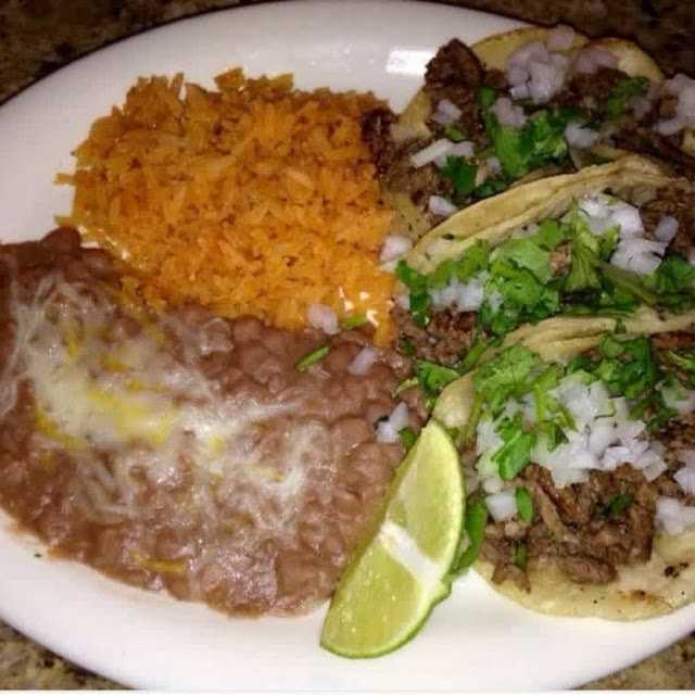 3 Tacos Arroz Y Frijoles