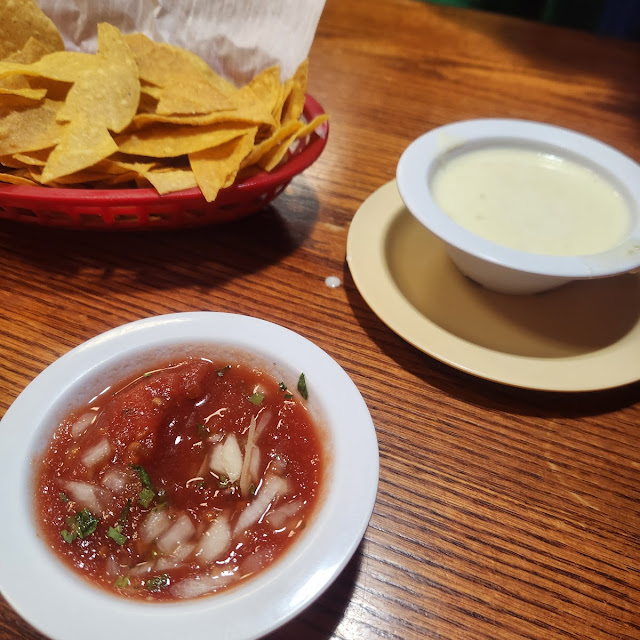 Chips and Salsa Queso
