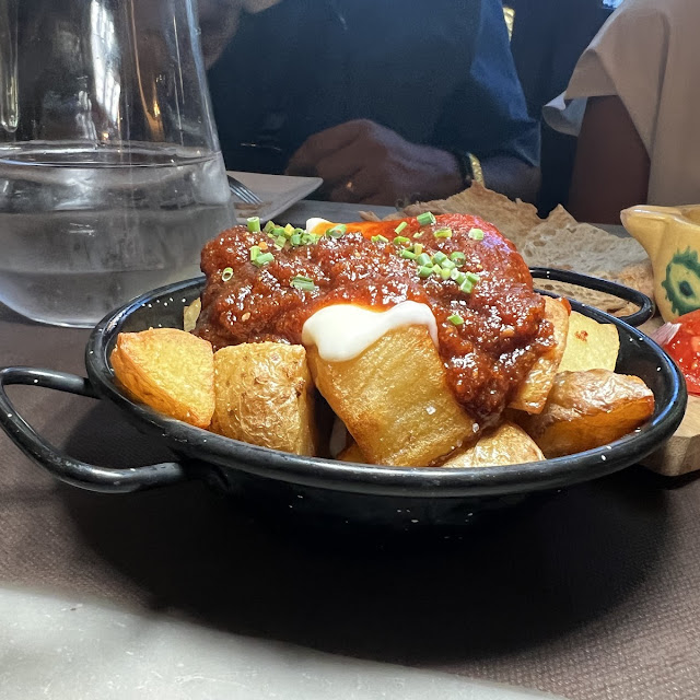 Patates Braves Amb Salsa Especial