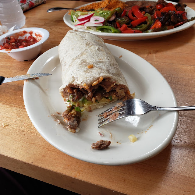 Super Grande Burrito