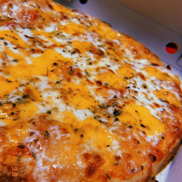 Pizza Cheddar