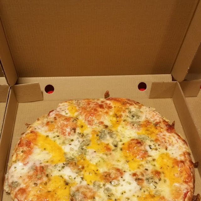 Pizza De Formatges