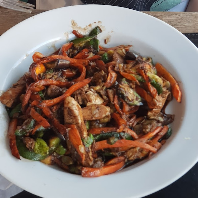 Chop Suey de Pollo