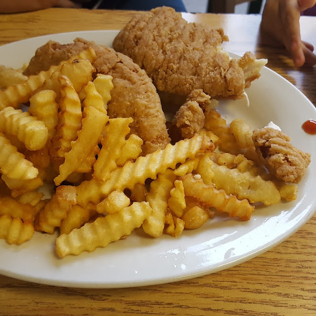 Pollo Crispy Chicken and French Fried