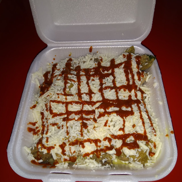 Esquites Con Patitas Con Mayonesa Y Queso Y Chile Piquín