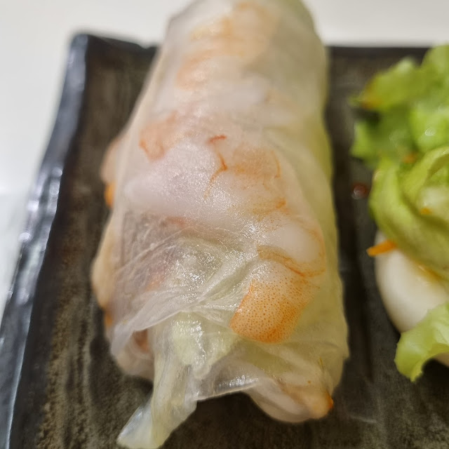 Prawn Rice Paper Roll