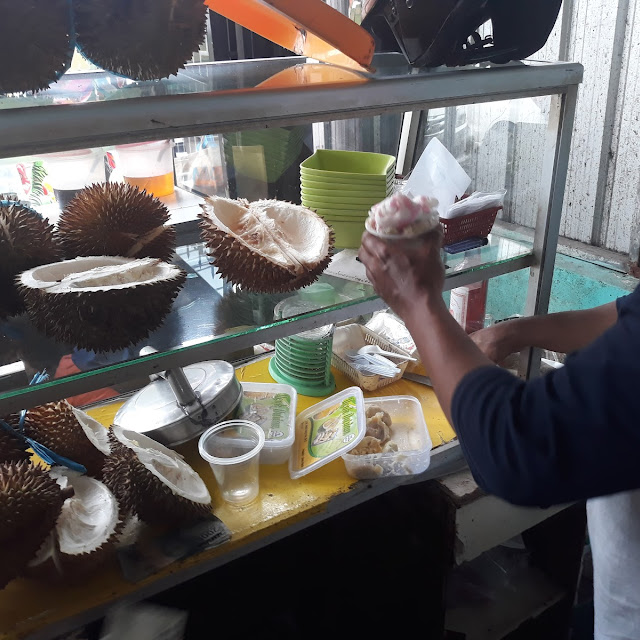 Es Duren