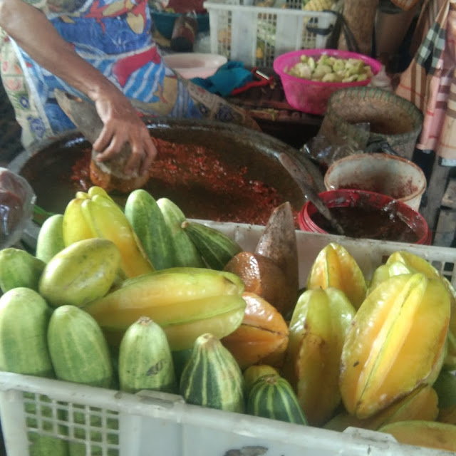 Rujak Manis Buah Segar Fresss Uleg Di Tempat