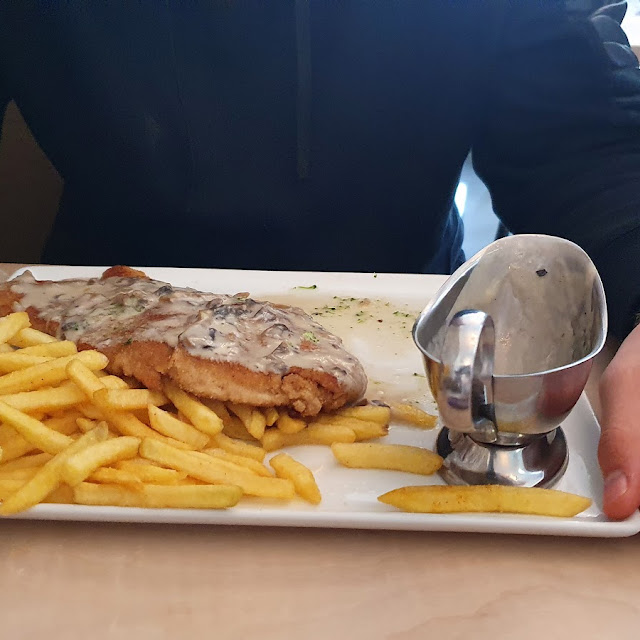 Jägerschnitzel