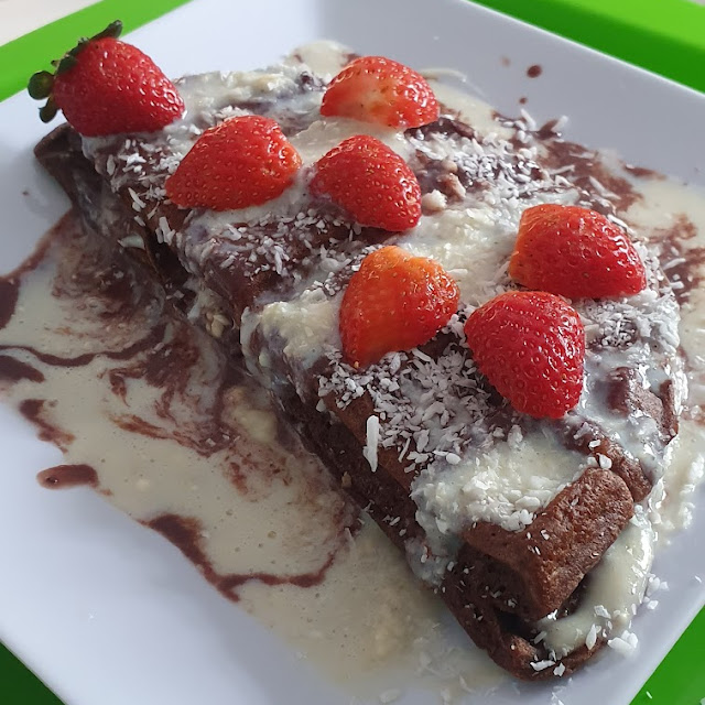 Prato Doce Com Shake de Chocolate