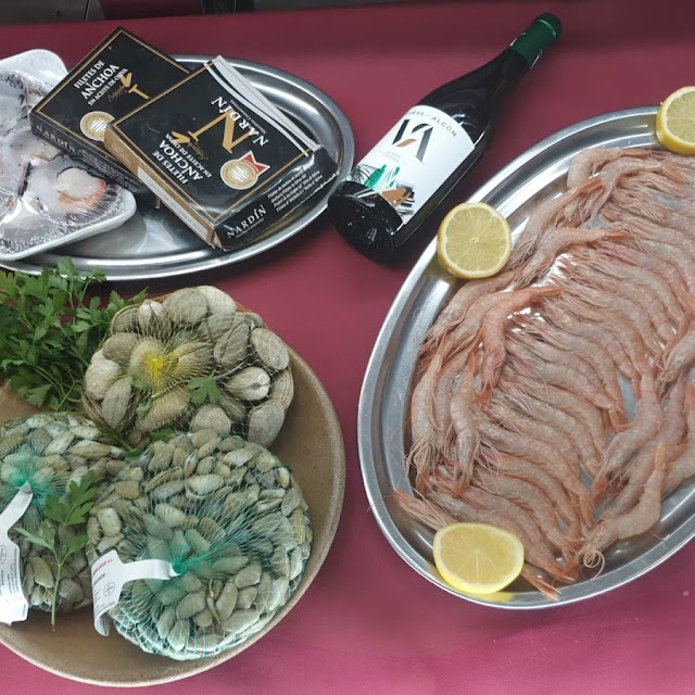 Pescados Y Mariscos Frescos