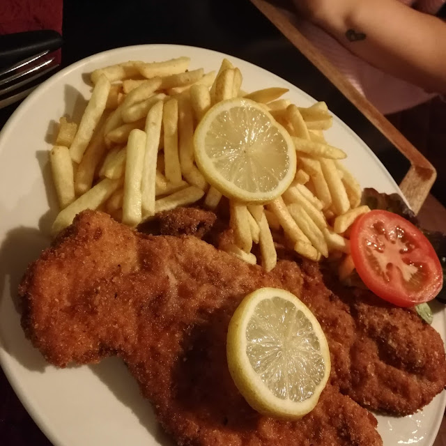 Schnitzel Pommes