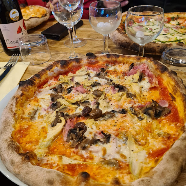 Pizza Capricciosa