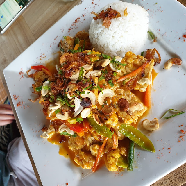 Chicken Cashew