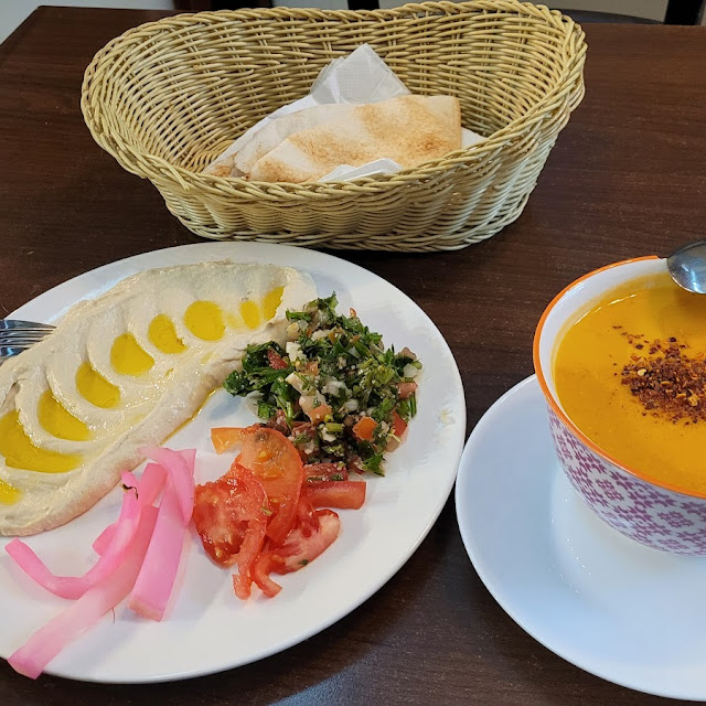 Linsensuppe Und Humus