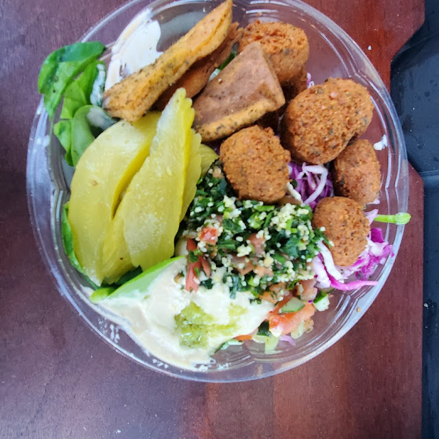 Falafel Plate with Hummus and Salad