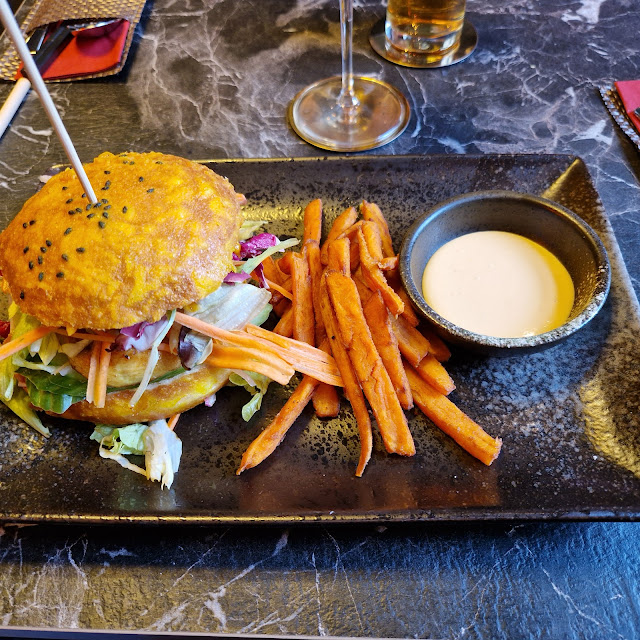 Banh Bao Burger