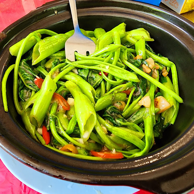 Claypot Kangkung
