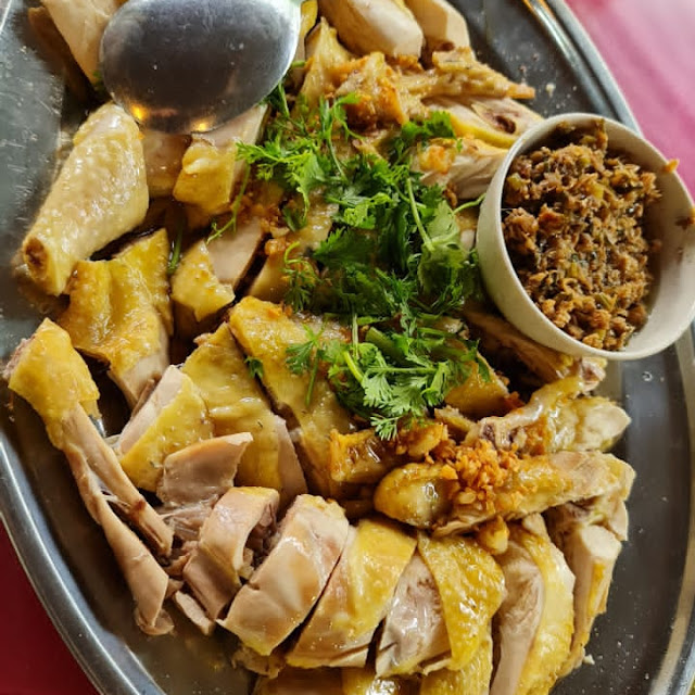 Steam with Herbal Holland Chicken