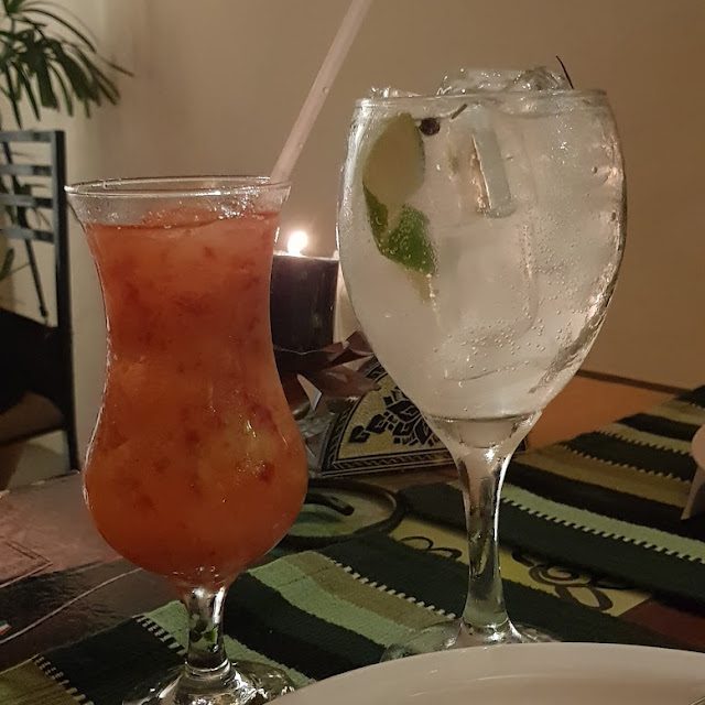 Caipfruta de Morango Gim Tônica