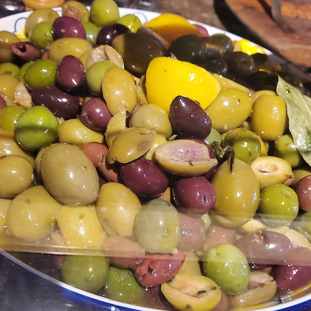 Mixed Olives