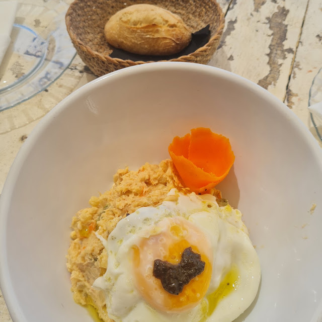 Ensaladilla Rusa Con Huevo Y Trufa