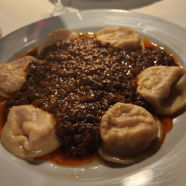 Ravioli de Cordero Con Salsa de Hongos