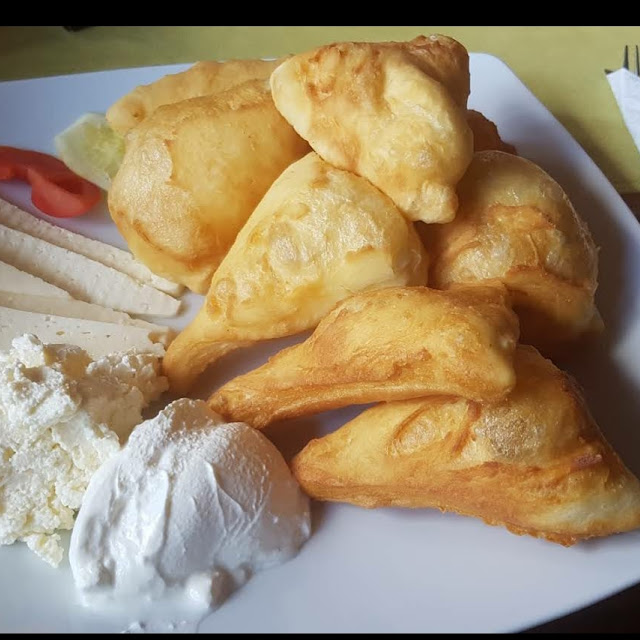 Uštipci SA Sirom I Kajmakom