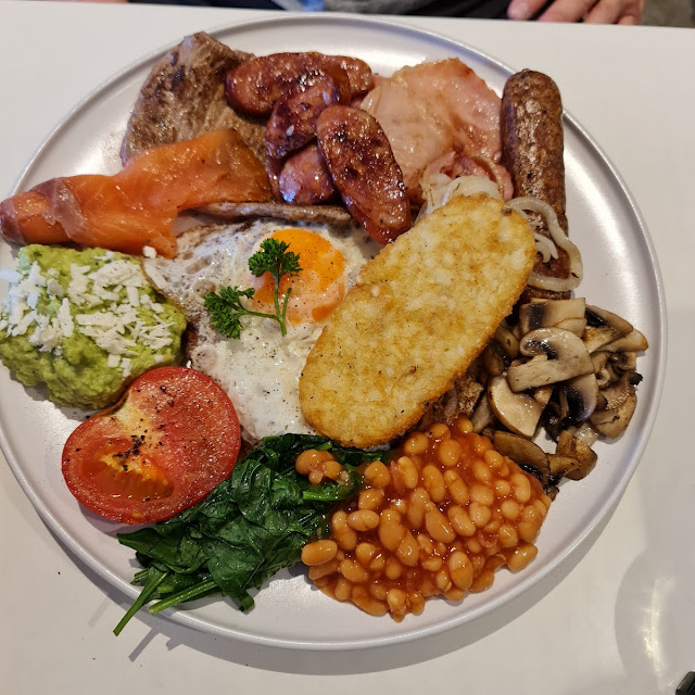 Big Breakfast