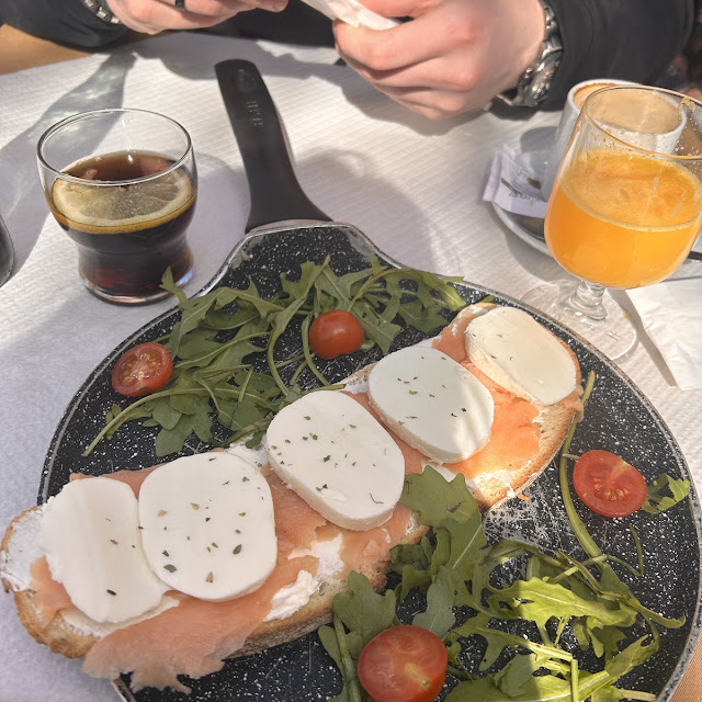 Smoked Salmon Toast