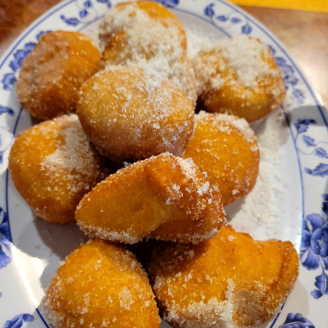 Chinese Donuts