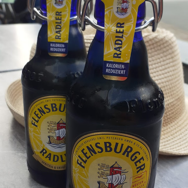 Zwei Flendburger Radler