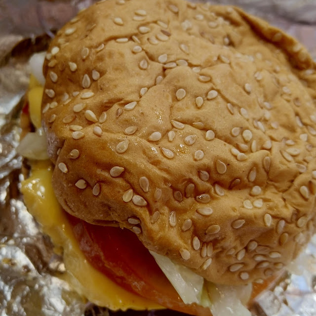Little Cheeseburger