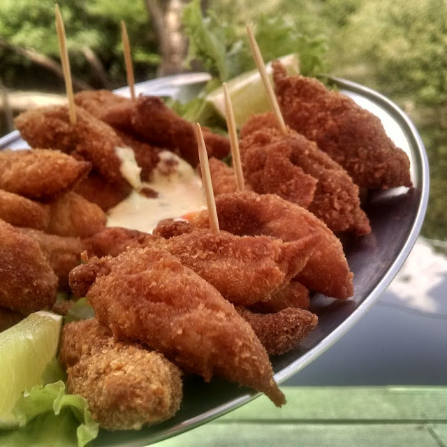 Isca de Dourado Com Molho Especial da Tia