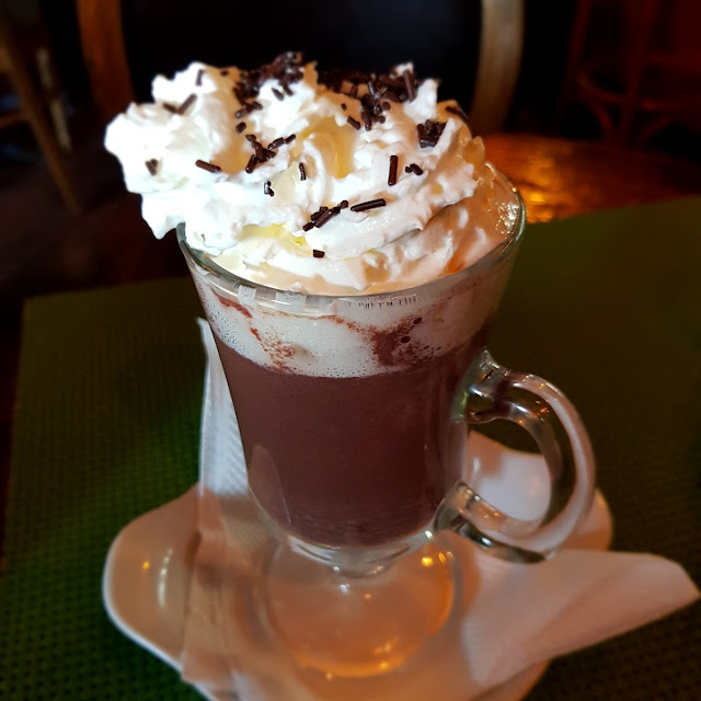 Chocolate Quente Avelã Com Natas