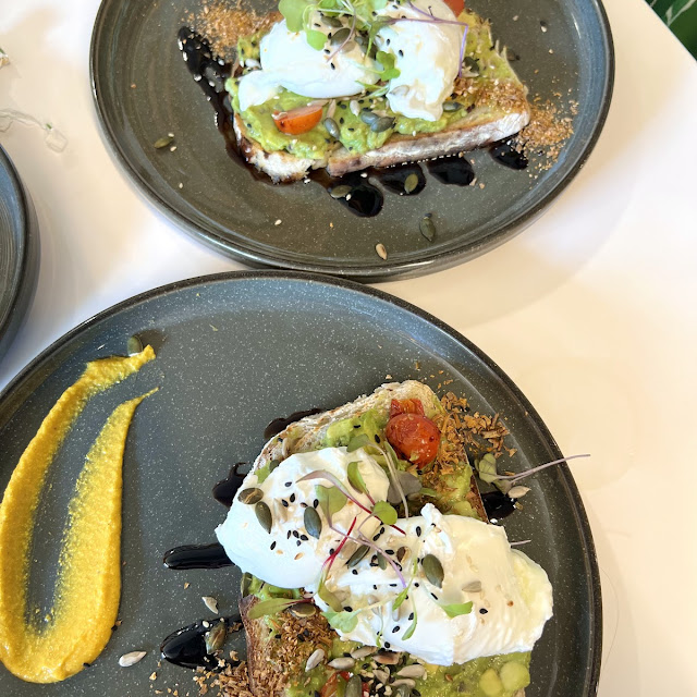 Smashed Avo on Toast