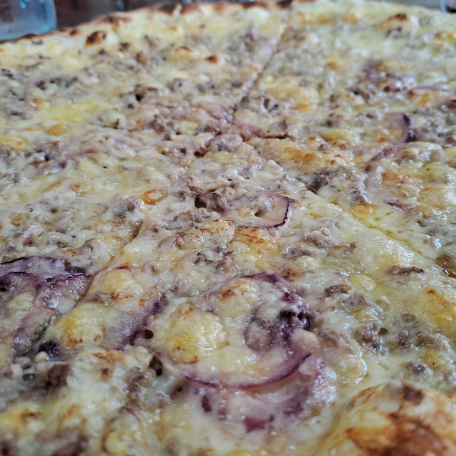 Grande Pizza Charolaise Base Crème