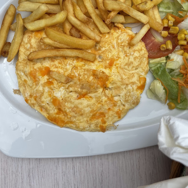 Cheese Omelette