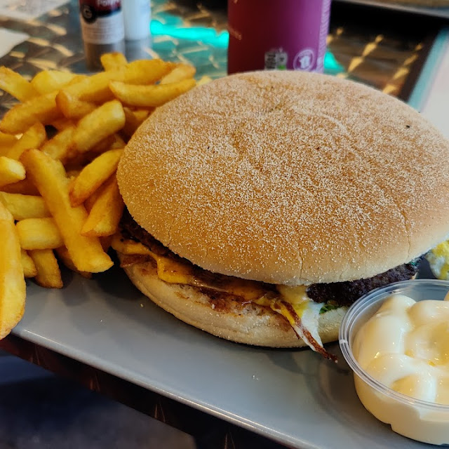 Cheese Burger