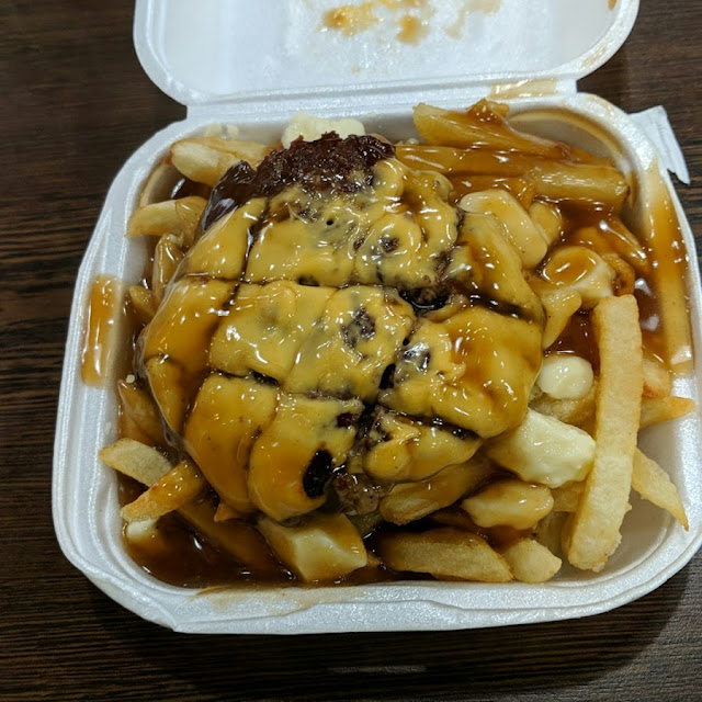 Cheeseburger Poutine