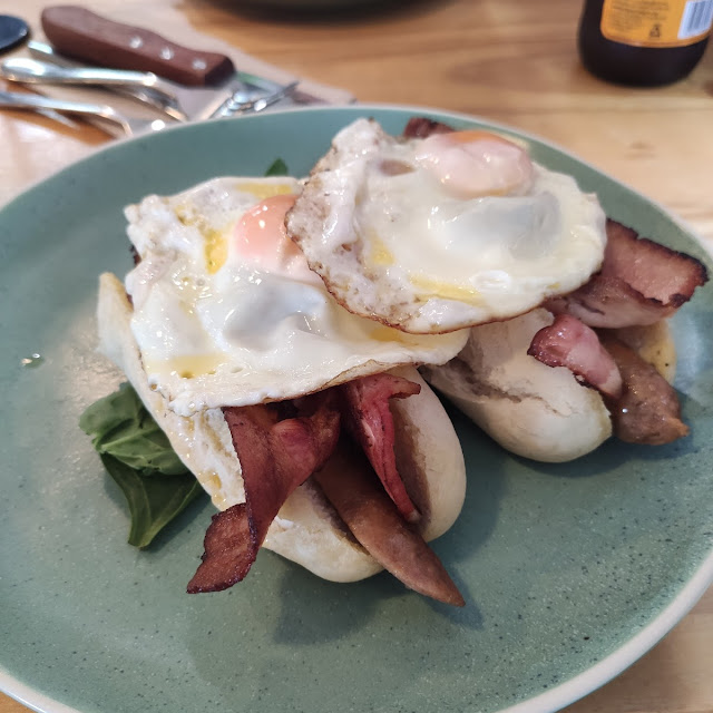 Breakfast Baguette