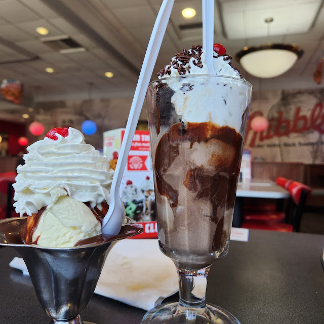 Ice Cream Sundaes