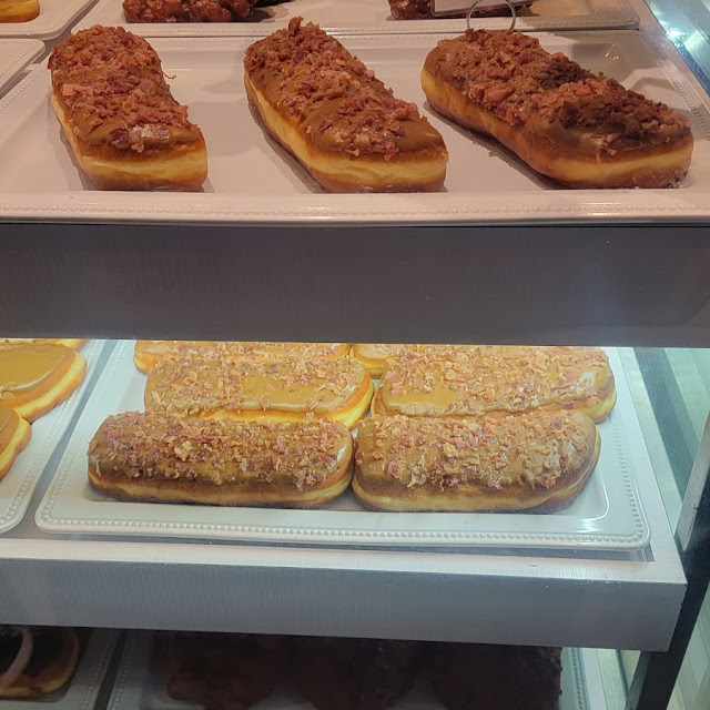 Smoky Bacon Maple Bar