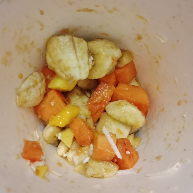 Ensalada de Frutas Con Queso